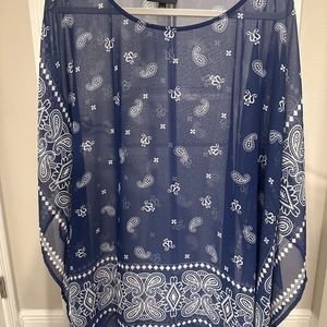 Lane Bryant plus size navy and white light weight poncho style shirt